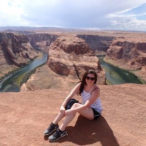 Meet your Posher, Rebecca